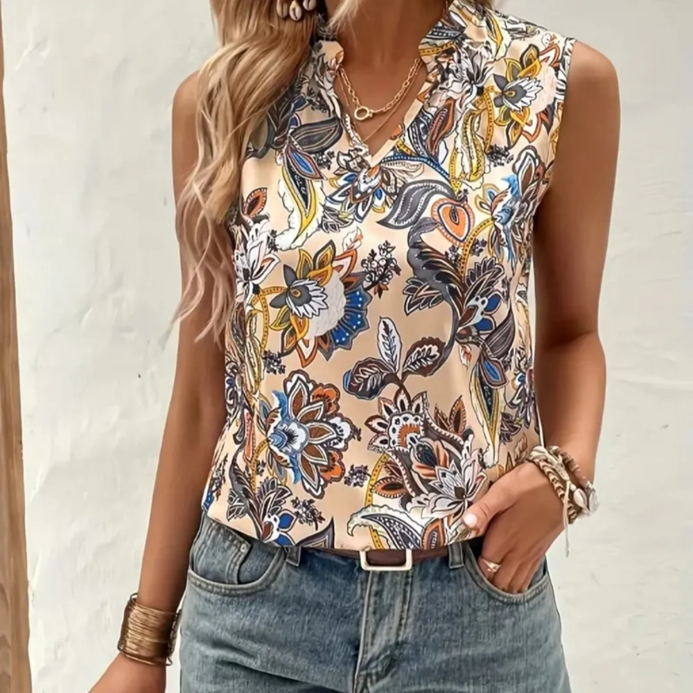 🆕️ Paisley Print Sleeveless Blouse. - Picture 2 of 8